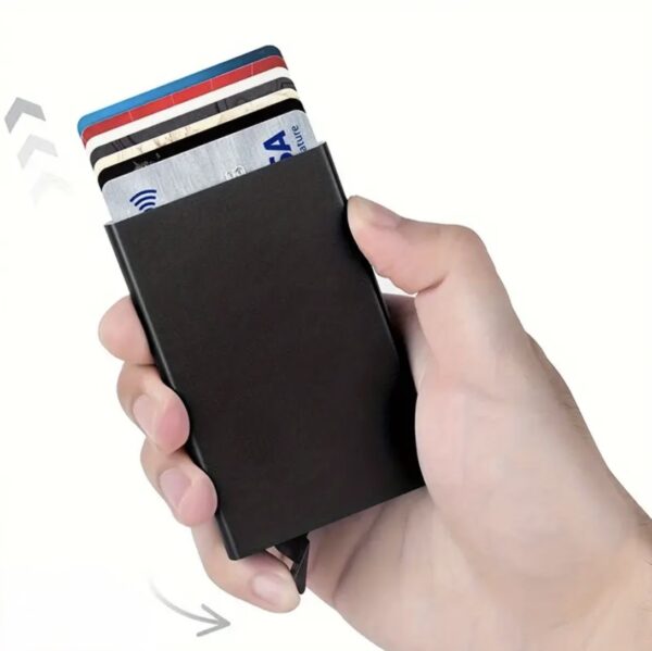 Tarjetero de aluminio para hasta 6 tarjetas 💳